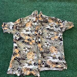 Mexx Men's Short Sleeve Button Down Tropical Floral Hawaiian Shirt